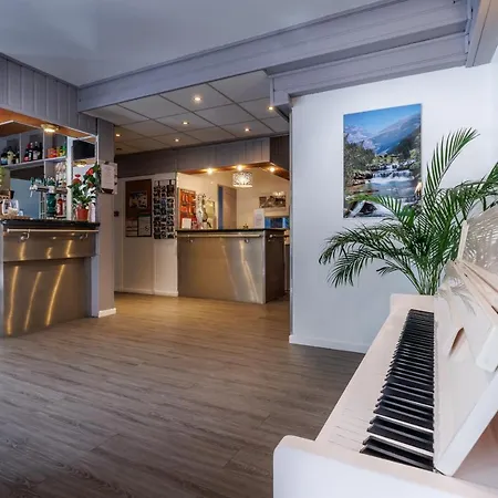Saint Clair Hotel