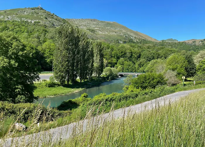 Saint Clair Hotel 2*